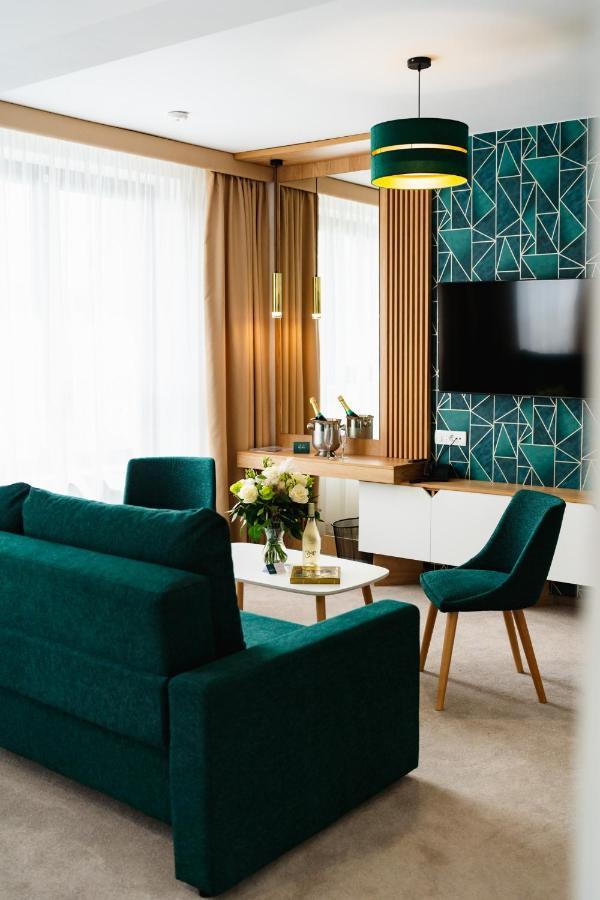Hotel Kuekuello - Tarnava Одореу Секуеш Екстериор снимка